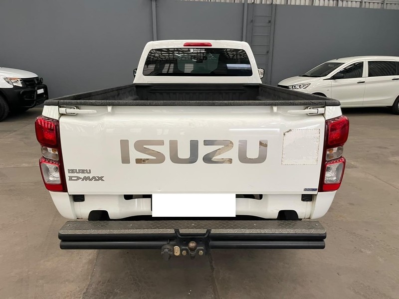 Isuzu D-Max - Mit Mak Motors - Image 6