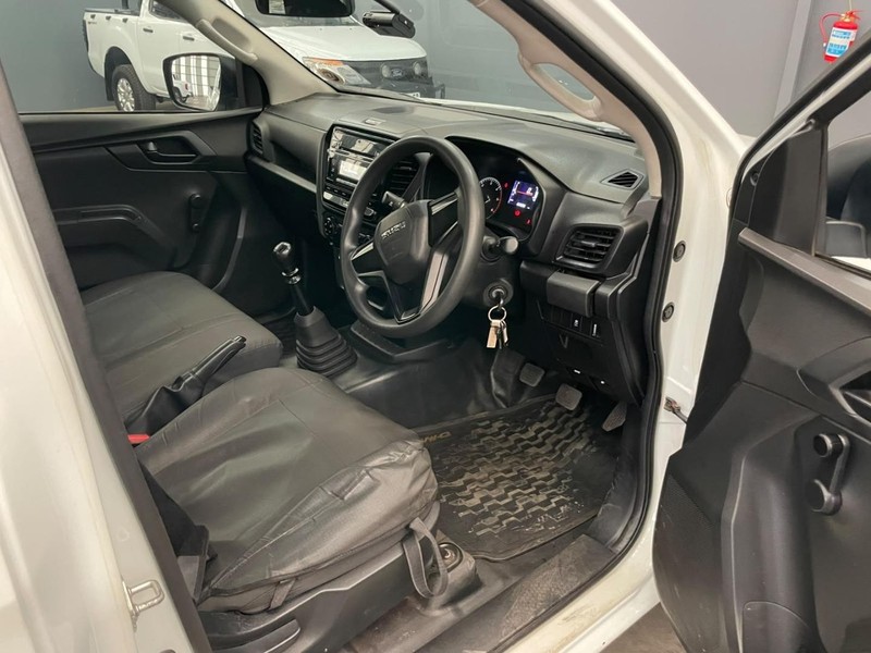 Isuzu D-Max - Mit Mak Motors - Image 5