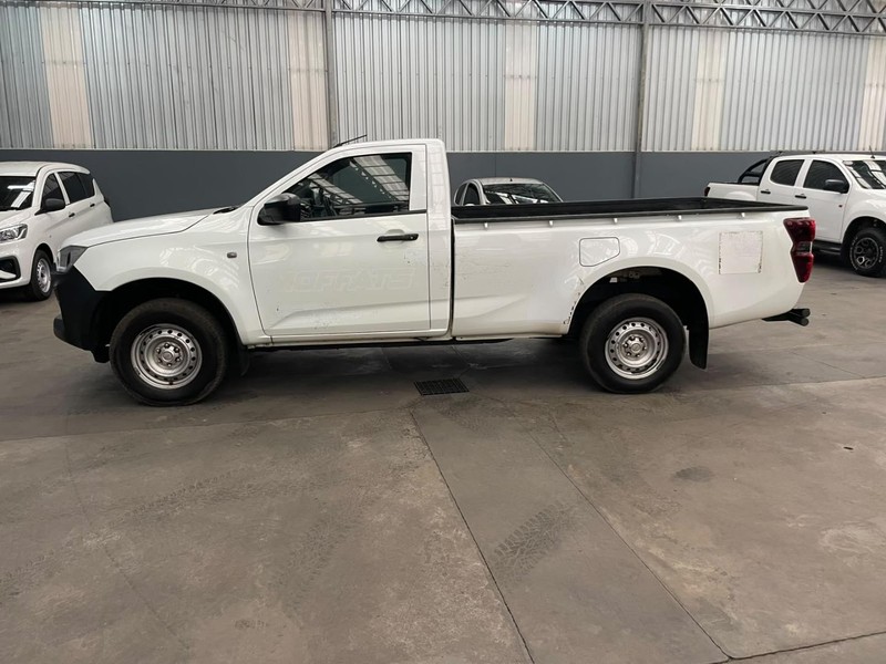 Isuzu D-Max - Mit Mak Motors - Image 7