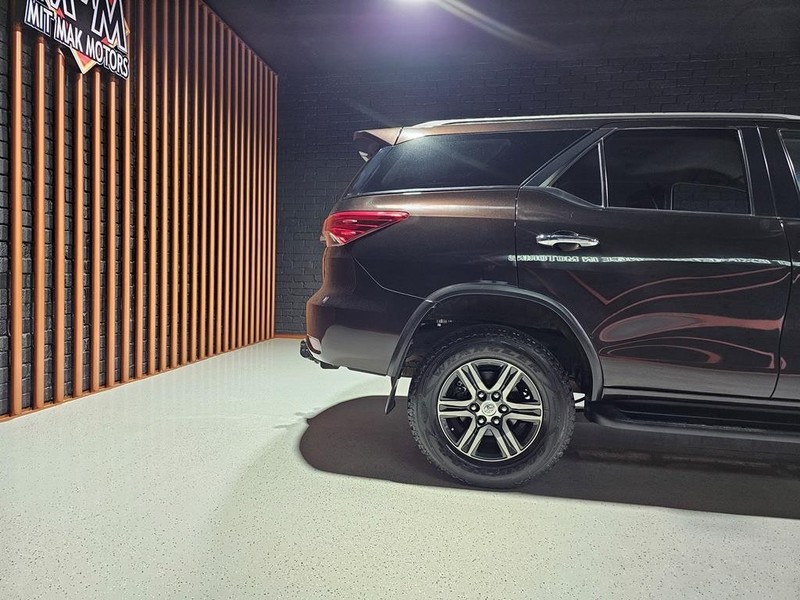 Toyota Fortuner - Mit Mak Motors - Image 28