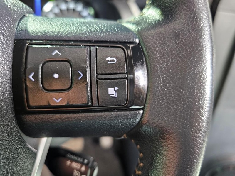 Toyota Fortuner - Mit Mak Motors - Image 17