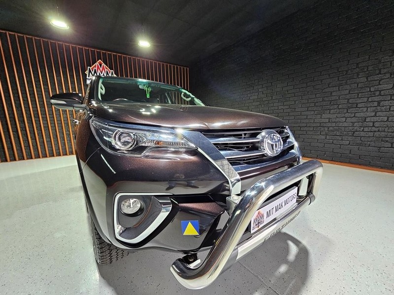 Toyota Fortuner - Mit Mak Motors - Image 6