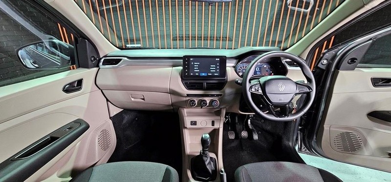 Renault Triber - Mit Mak Motors - Image 22