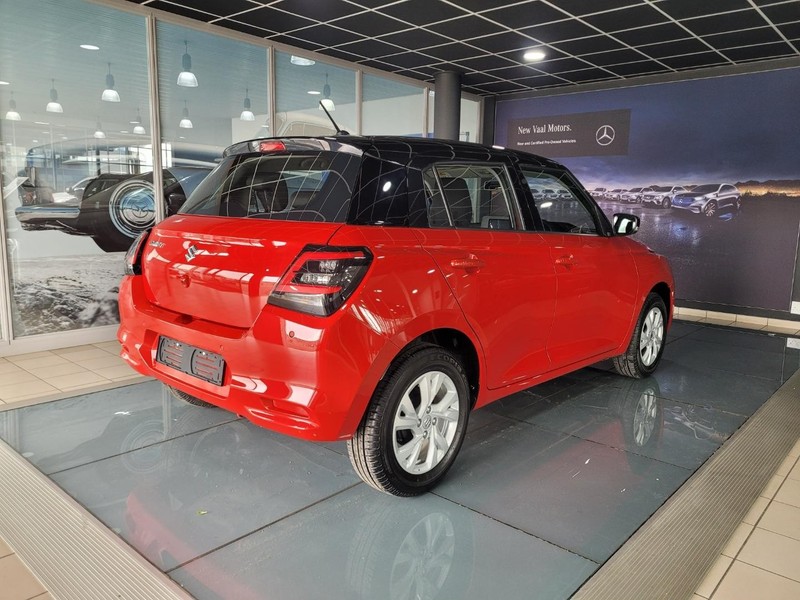Suzuki Swift - New Vaal Motors Vereeniging Mercedes - Image 7
