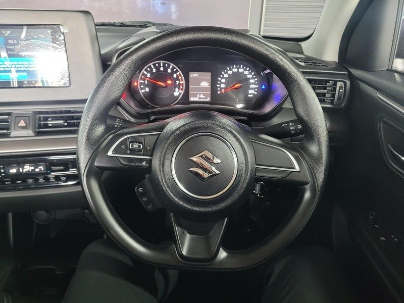 Suzuki Swift - New Vaal Motors Vereeniging Mercedes - Image 14