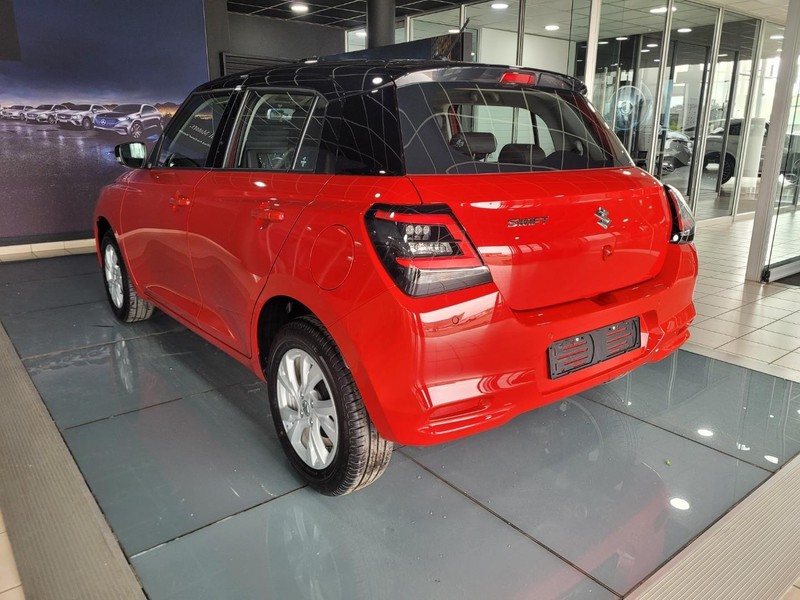 Suzuki Swift - New Vaal Motors Vereeniging Mercedes - Image 5