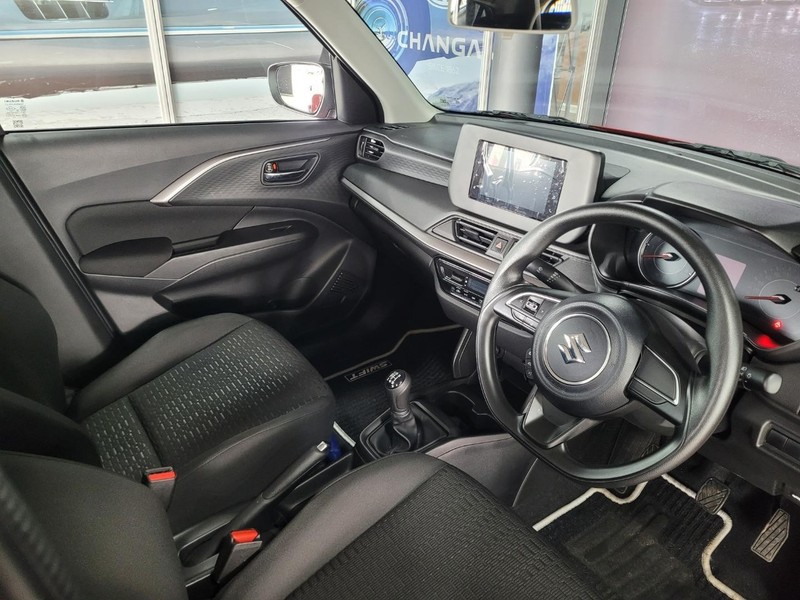 Suzuki Swift - New Vaal Motors Vereeniging Mercedes - Image 13