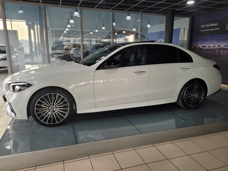 Mercedes-Benz C-class - New Vaal Motors Vereeniging Mercedes - Image 4