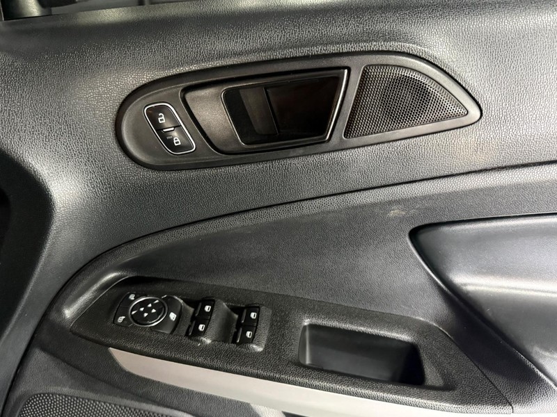Ford EcoSport - New Vaal Motors Vereeniging Mercedes - Image 14