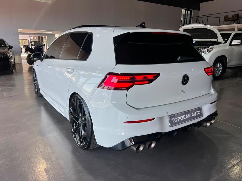 Volkswagen Golf - Top Gear Auto - Image 4