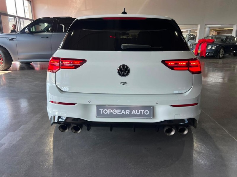 Volkswagen Golf - Top Gear Auto - Image 8