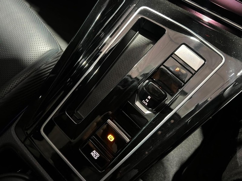 Volkswagen Golf - Top Gear Auto - Image 16
