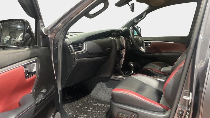 Toyota Fortuner - Stanmar Motors George - Image 14