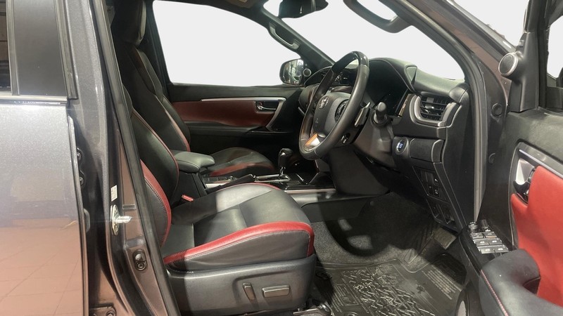 Toyota Fortuner - Stanmar Motors George - Image 10