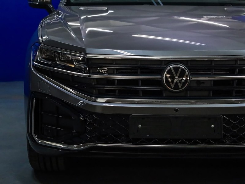 Volkswagen Touareg - Hatfield VW Bryanston - Image 4