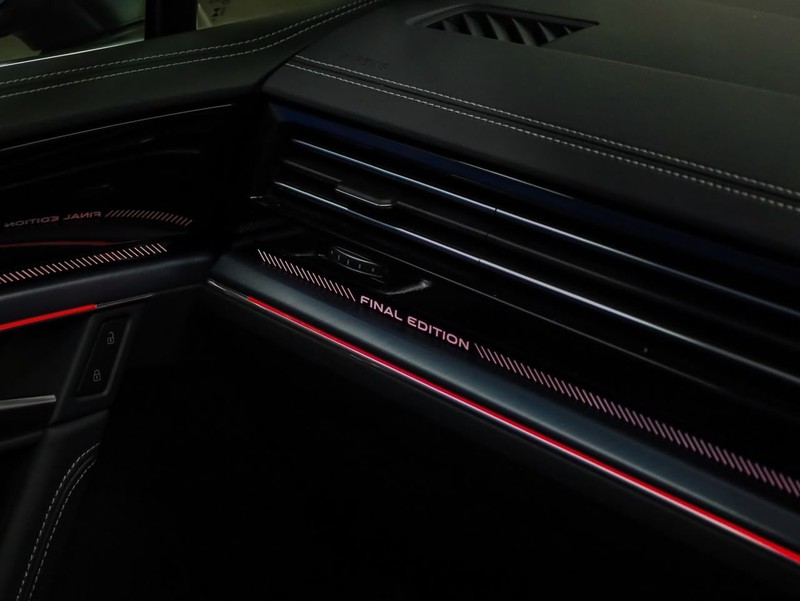 Volkswagen Touareg - Hatfield VW Bryanston - Image 21