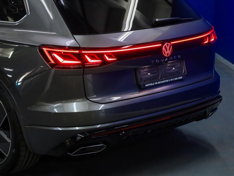 Volkswagen Touareg - Hatfield VW Bryanston - Image 26