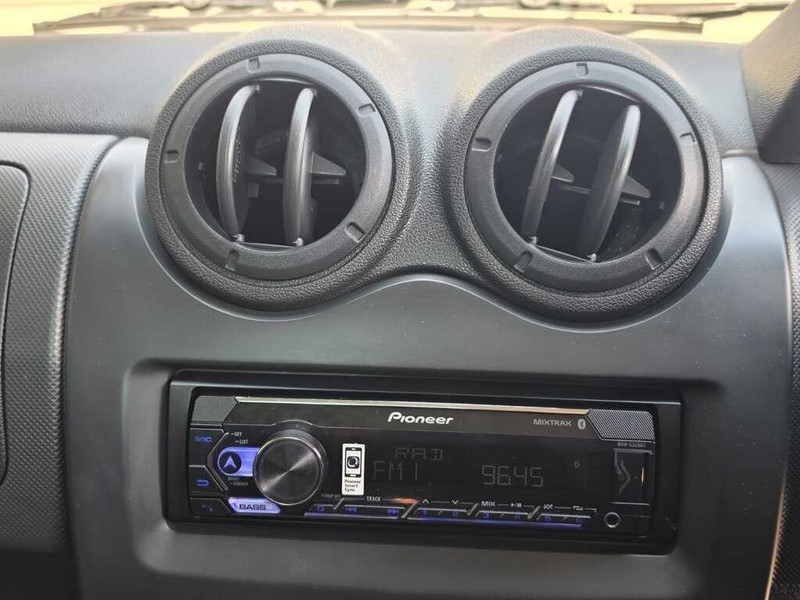 Nissan NP200 - Evolution Cars - Image 9