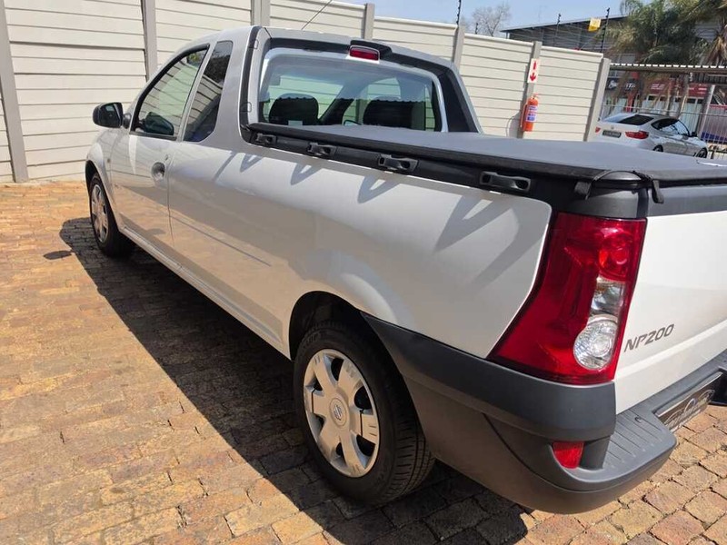 Nissan NP200 - Evolution Cars - Image 19