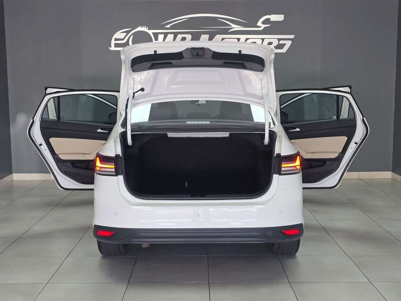 Volkswagen Polo - WP Motors - Image 12