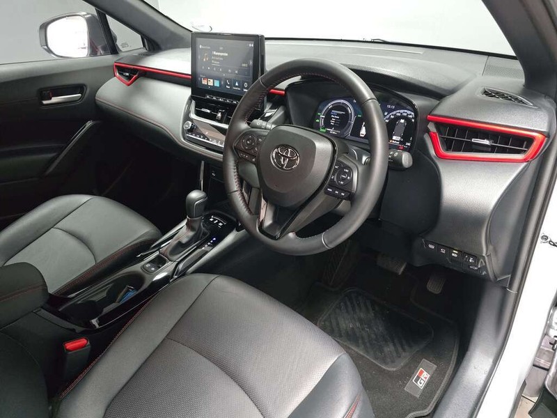 Toyota Corolla Cross - WP Motors - Image 18