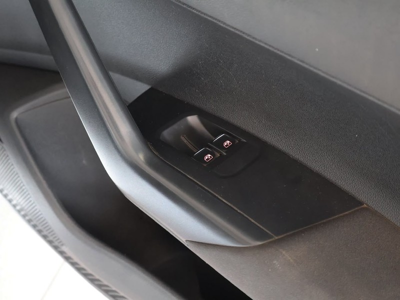 Volkswagen Polo - Hatfield VW Rivonia - Image 22