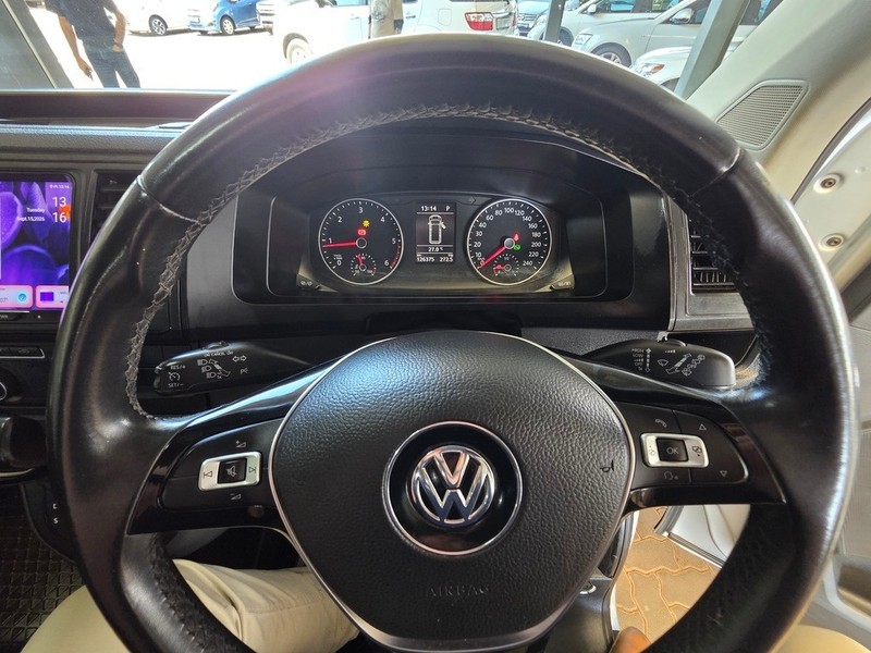 Volkswagen Transporter - Auto Investments Montana - Image 13