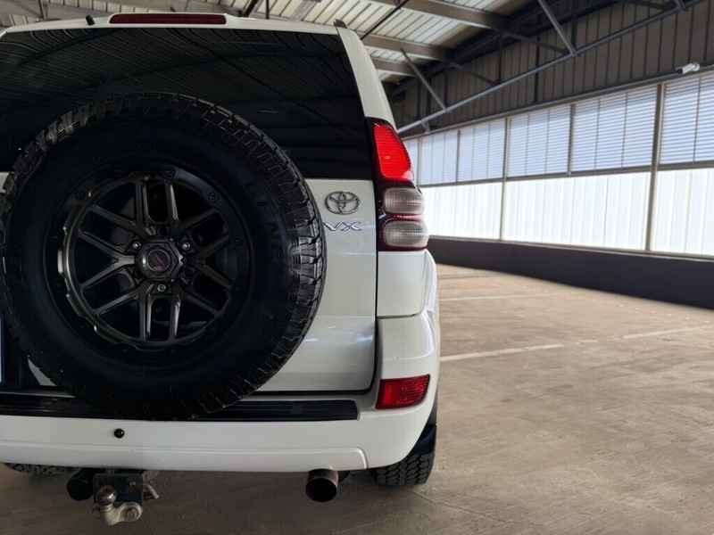 Toyota Land Cruiser Prado - Bakwena Auto Sales - Image 10