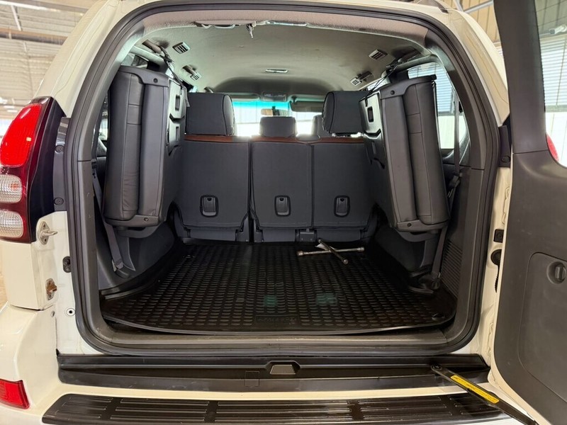 Toyota Land Cruiser Prado - Bakwena Auto Sales - Image 9