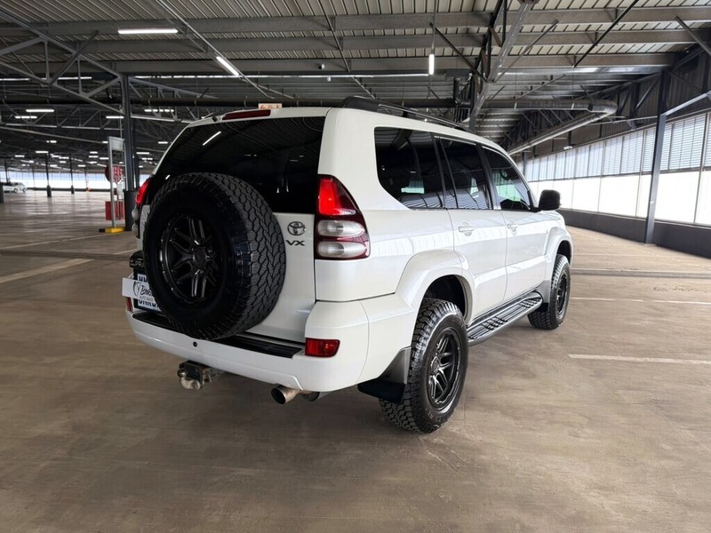 Toyota Land Cruiser Prado - Bakwena Auto Sales - Image 11