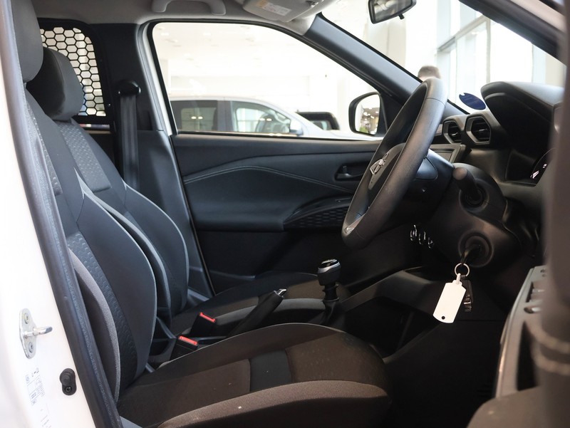 Nissan Magnite - Hatfield VW Melrose Arch - Image 12