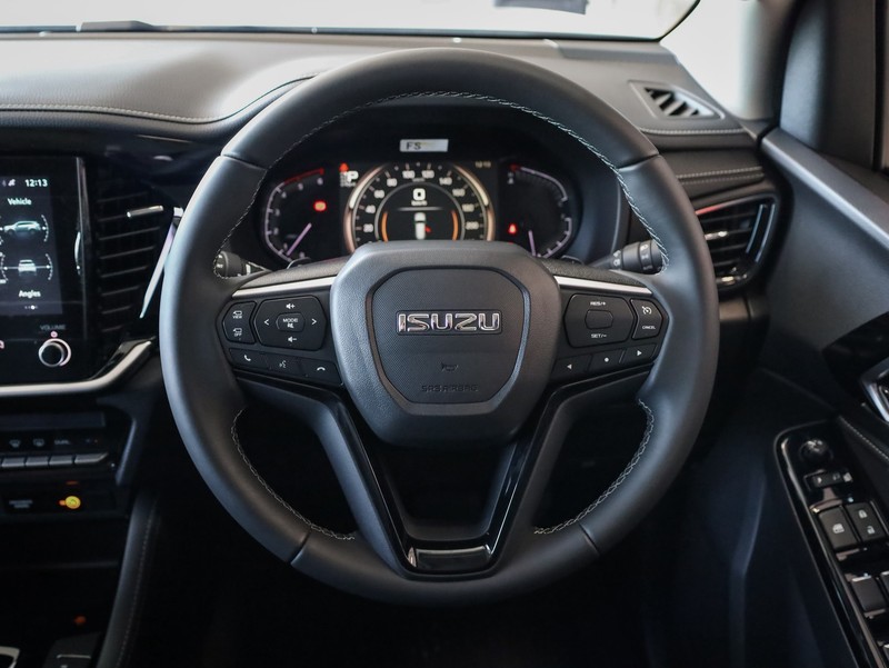Isuzu MU-X - Isuzu Woodmead - Image 17