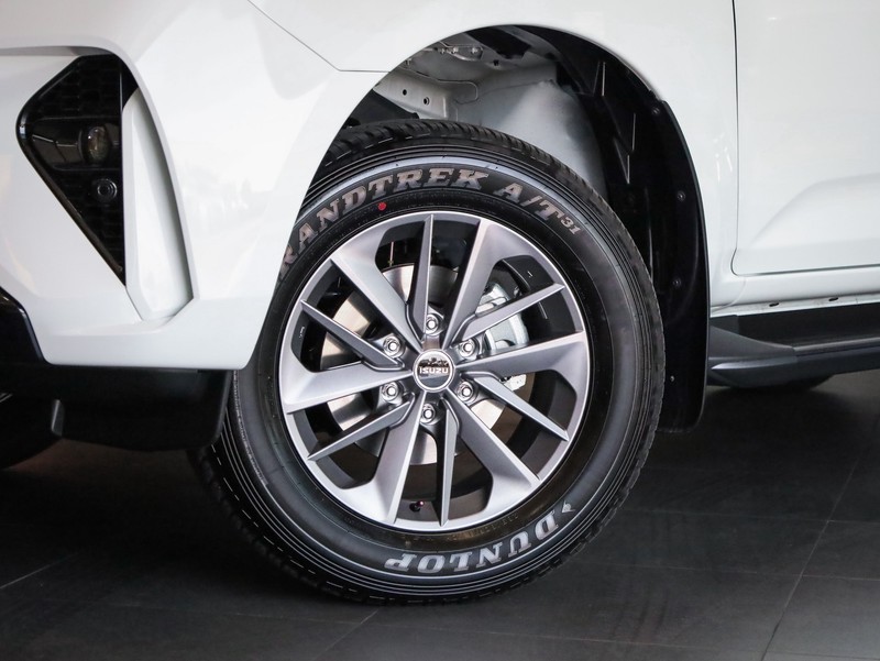 Isuzu MU-X - Isuzu Woodmead - Image 6