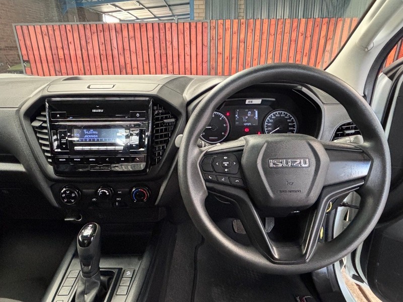 Isuzu D-Max - We Buy Bakkies - Image 17