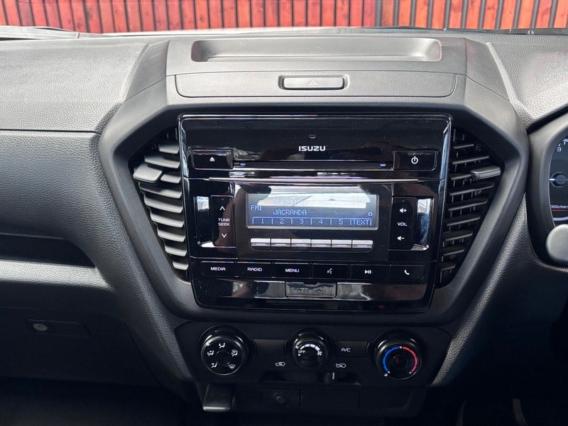 Isuzu D-Max - We Buy Bakkies - Image 19
