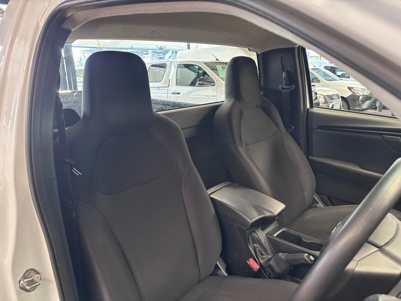 Isuzu D-Max - We Buy Bakkies - Image 13