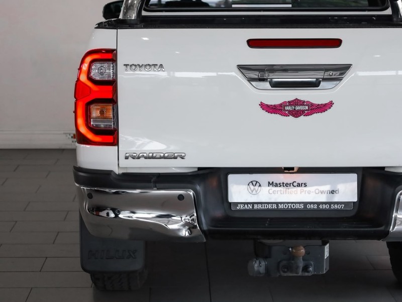 Toyota Hilux - Hatfield VW Bryanston - Image 8