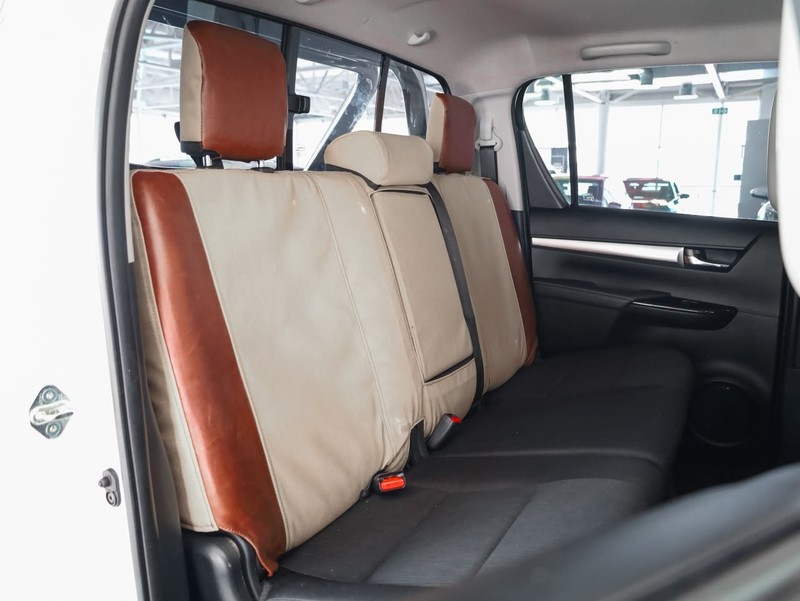 Toyota Hilux - Hatfield VW Bryanston - Image 18