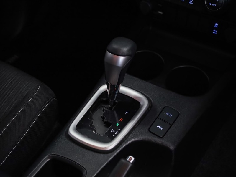 Toyota Hilux - Hatfield VW Bryanston - Image 23