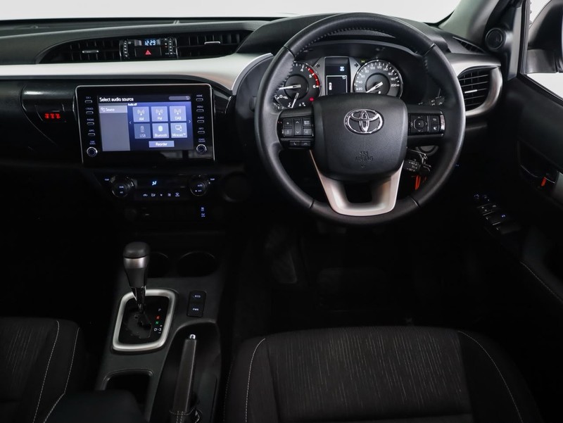 Toyota Hilux - Hatfield VW Bryanston - Image 19