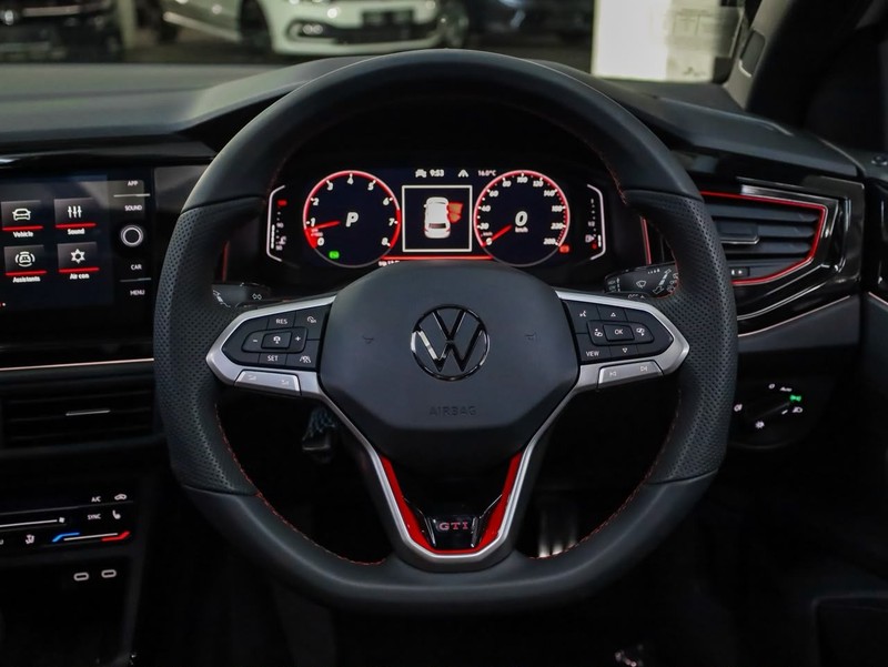 Volkswagen Polo - Hatfield VW Bryanston - Image 12