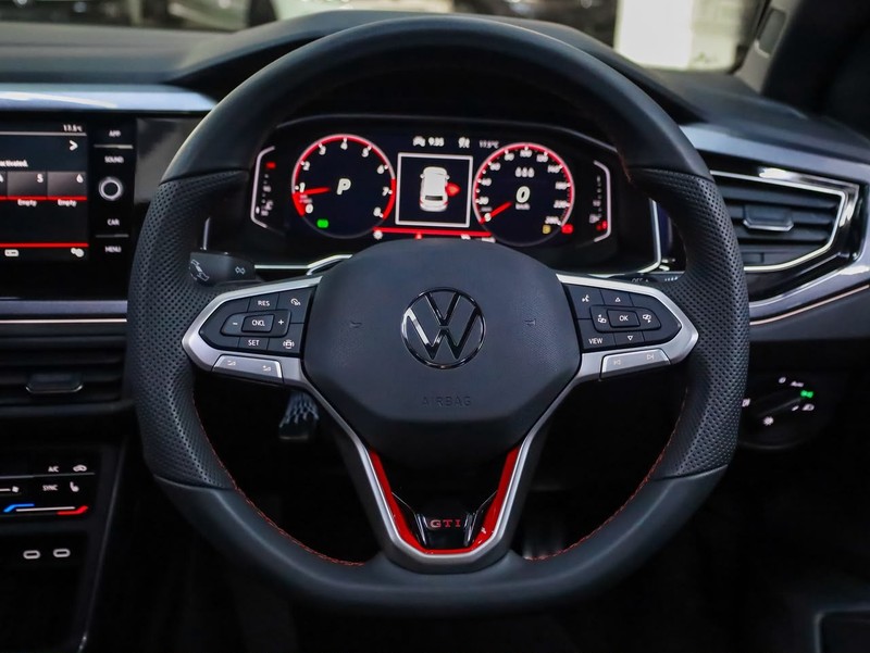 Volkswagen Polo - Hatfield VW Bryanston - Image 12