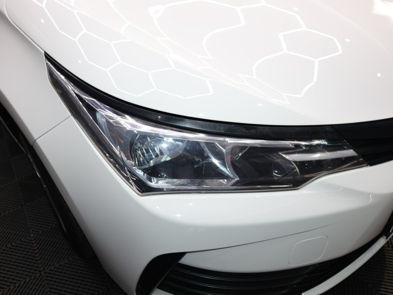 Toyota Corolla Quest - KING OF CARS - Image 13