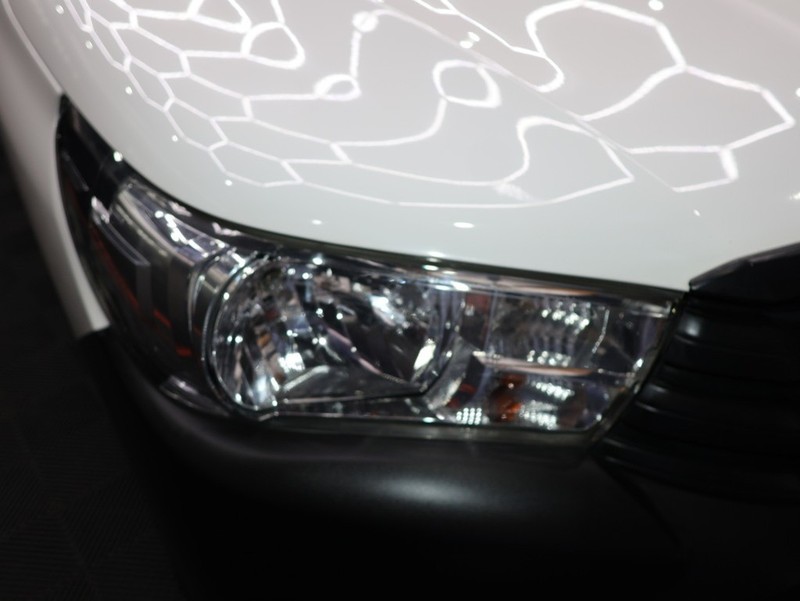 Toyota Hilux - KING OF CARS - Image 13