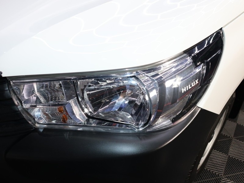 Toyota Hilux - KING OF CARS - Image 12