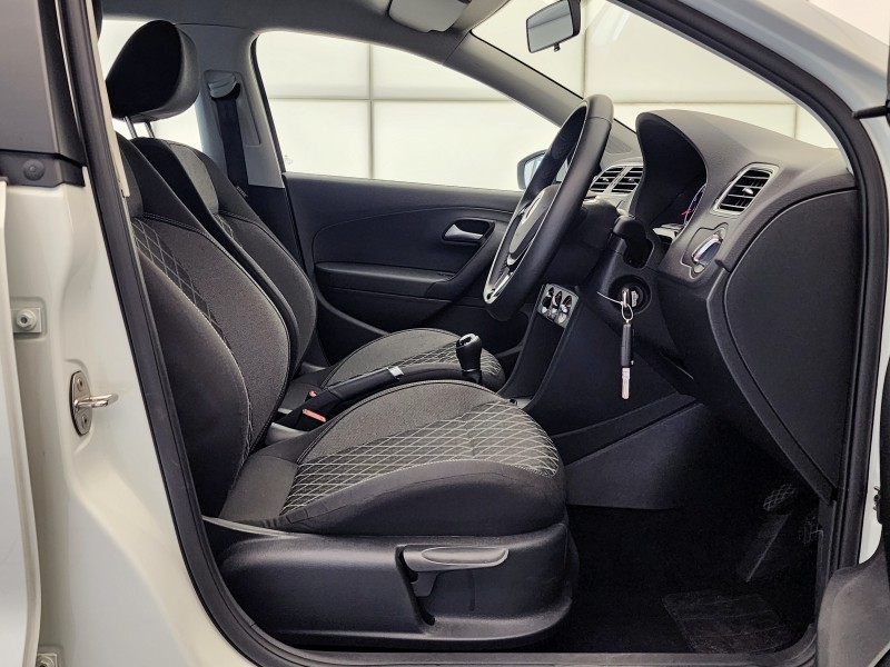 Volkswagen Polo Vivo - Audi Centre Somerset West - Image 14