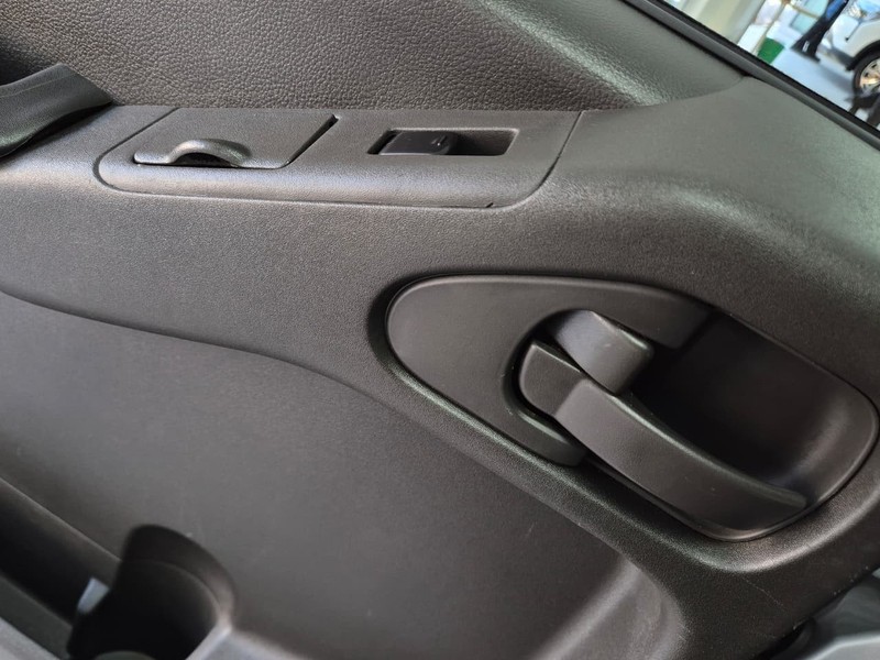 Nissan Navara - Ford Bryanston - Image 12