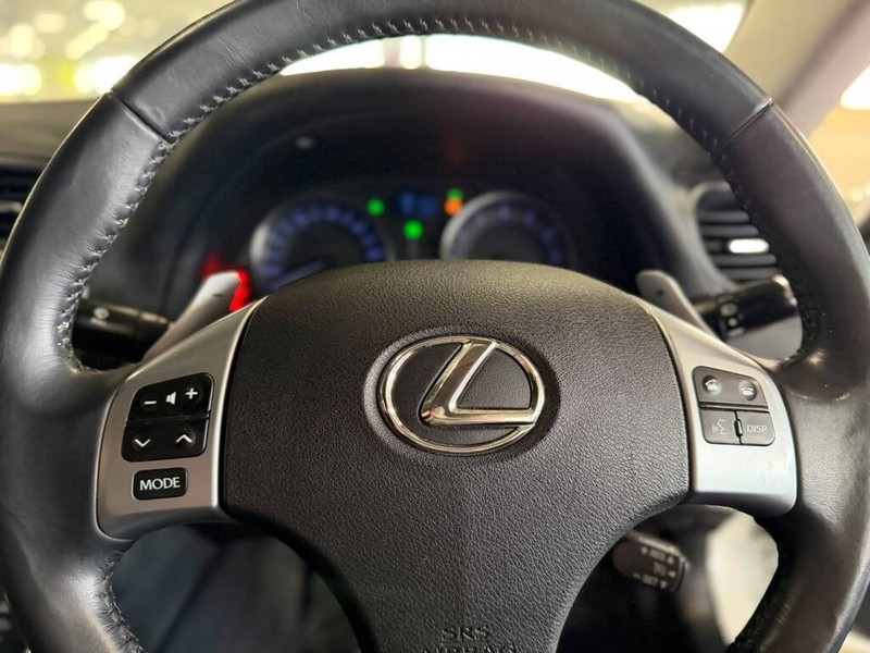 Lexus IS - Bakwena Auto Sales - Image 17