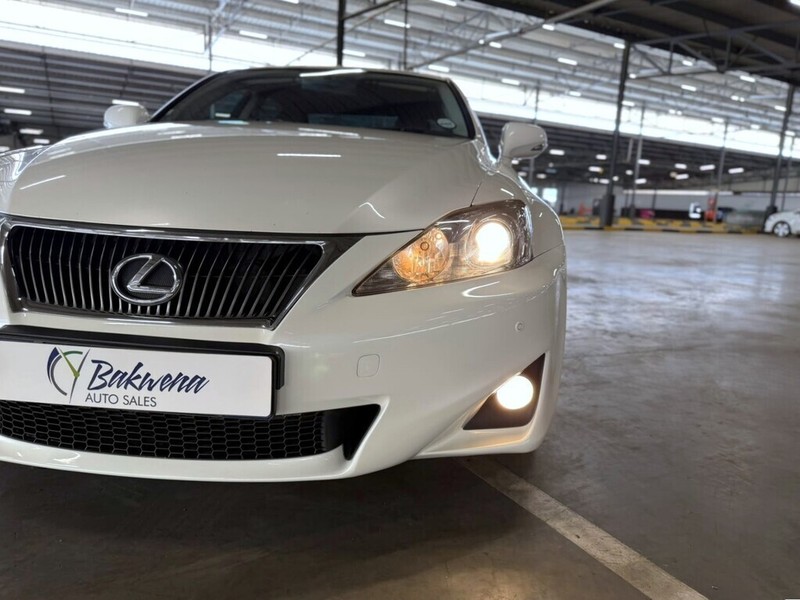 Lexus IS - Bakwena Auto Sales - Image 3