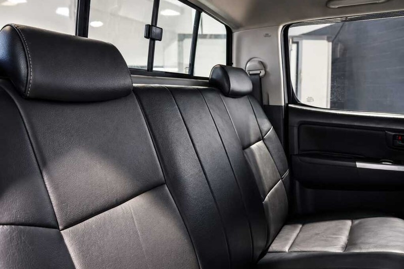 Toyota Hilux - Bluebird Motors - Image 6